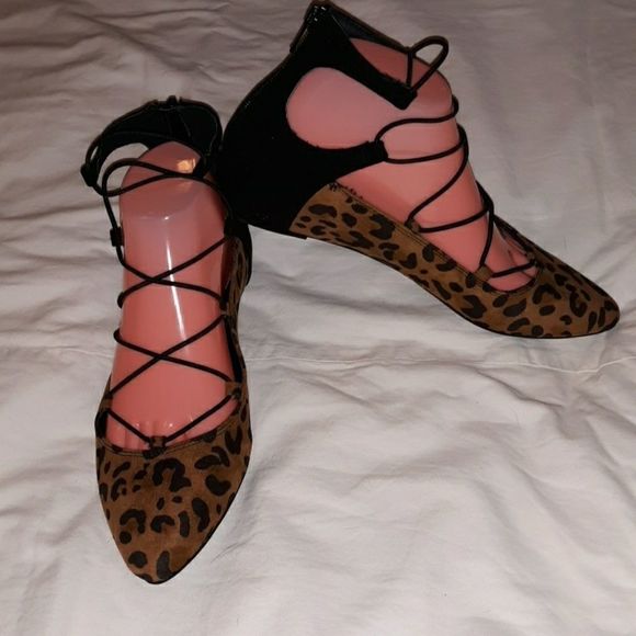Jennifer Lopez Terri Leopard Ballet Flats Size‎ 7½ - Picture 2 of 8